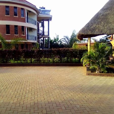 Nile Bridge Cottages 金贾 外观 照片